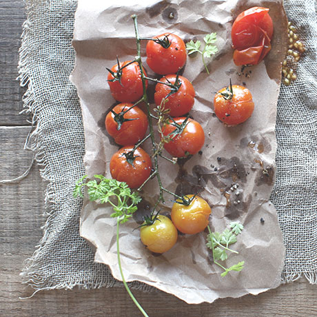 tomatoes, rustic food styling, food photography